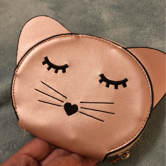 NWOT sleepy kitty coin purse - Picture 2 of 6